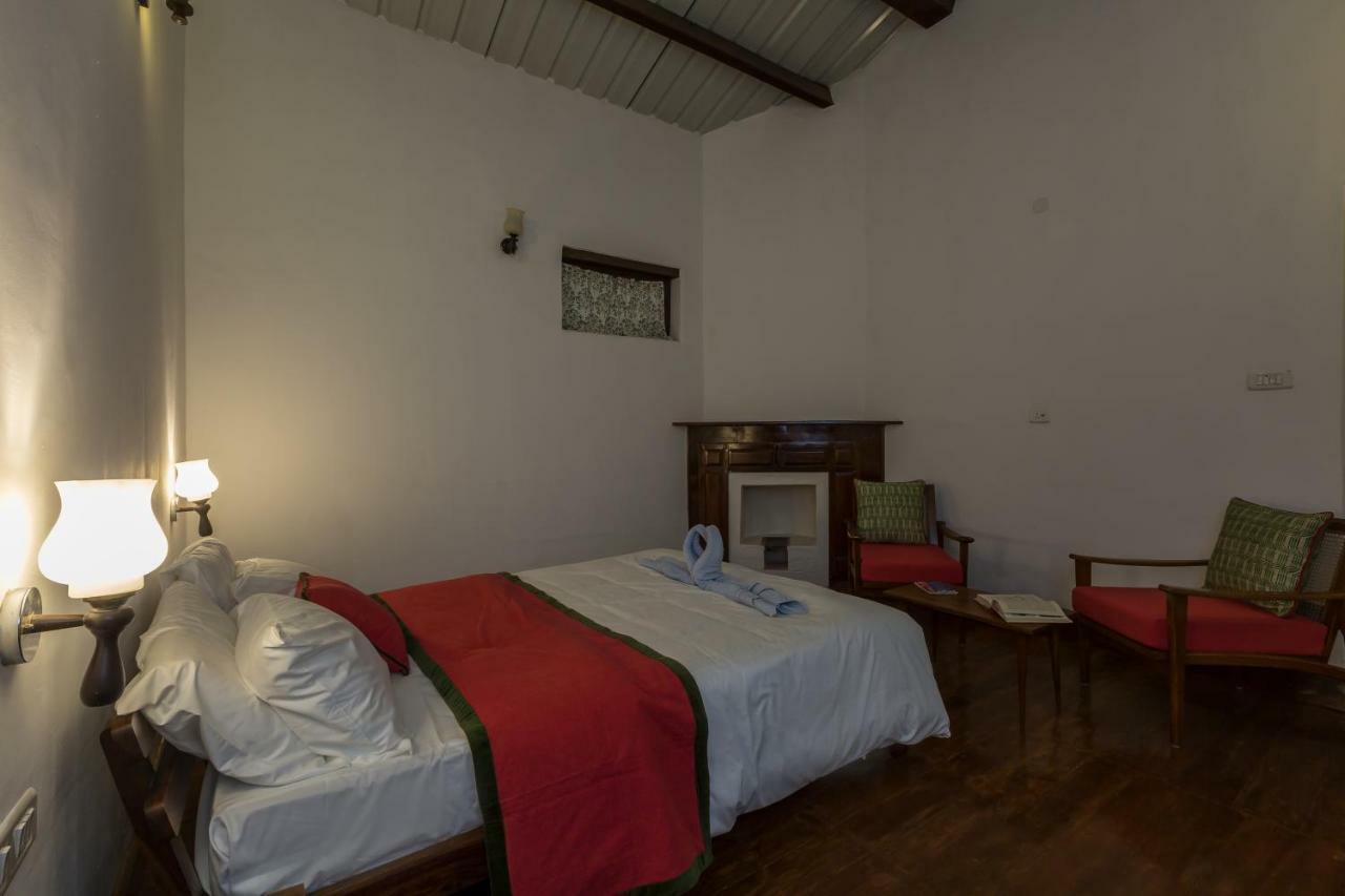Saffronstays Milton Abbott Estate, Ooty Exteriör bild