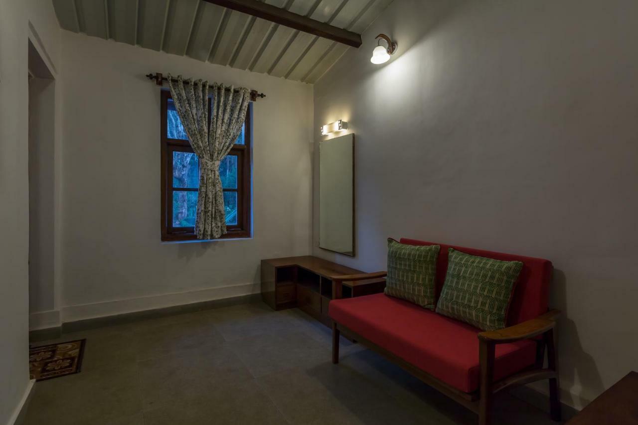 Saffronstays Milton Abbott Estate, Ooty Exteriör bild